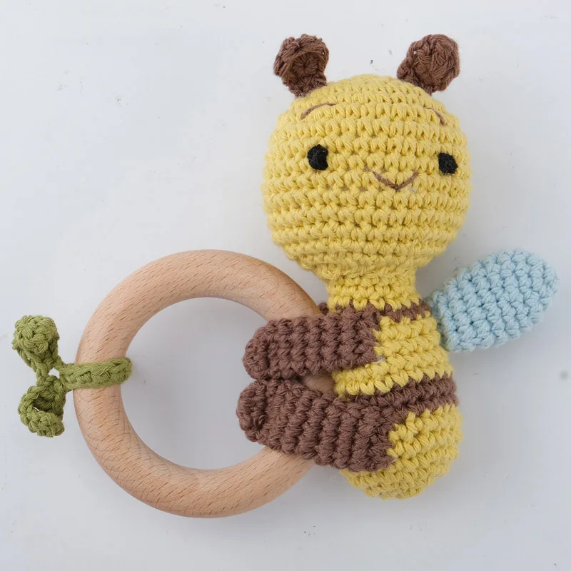 1pc BPA Free DIY Crochet Elk Fox Bee Baby Teether Wooden Teether Ring Rattle Newborn Teething Nursing Soother Molar Educational