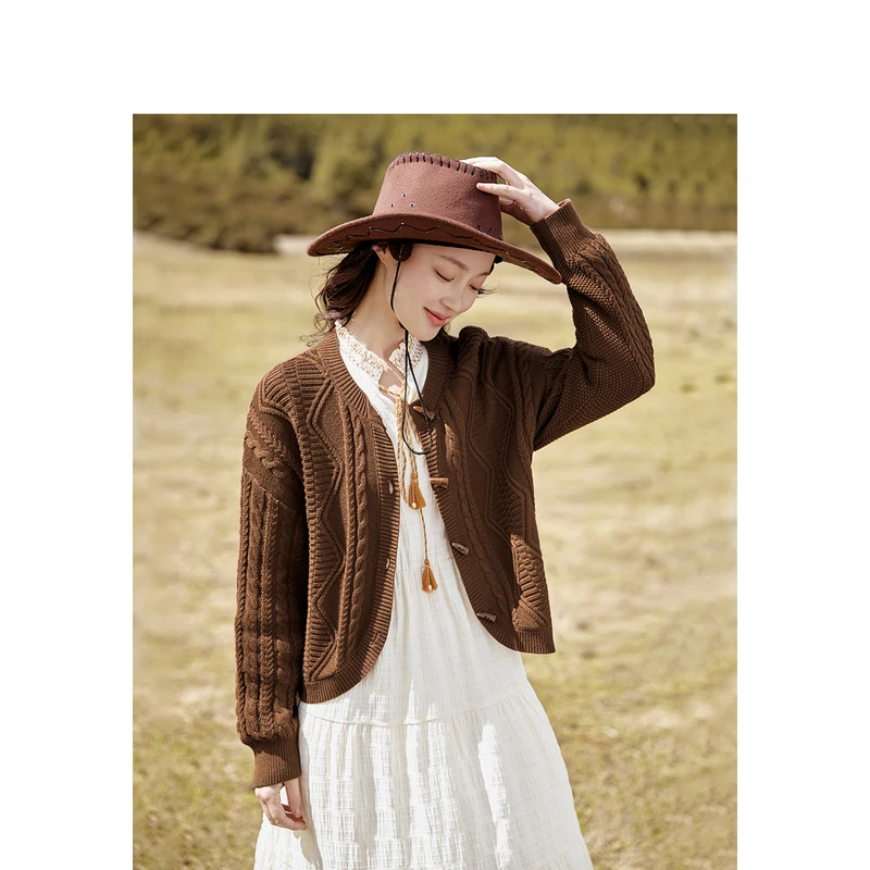 INMAN Women Knit Cardigan 2023 Autumn Long Sleeve Round Neck Loose Sweater Literary Cow Horn Buckle Petal Hem Fashion Tops