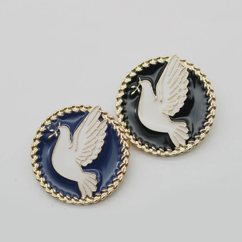 50JB Gothic Peace Doves Design เข็มกลัดคู่ Pins เสื้อ Badge Lapel ของขวัญเครื่องประดับ