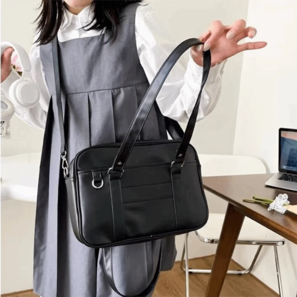 

Повседневная сумка через плечо из искусственной кожи в японском стиле, большая вместимость, регулируемый ремень, сумка-кроссбоди, для аниме-конвенций