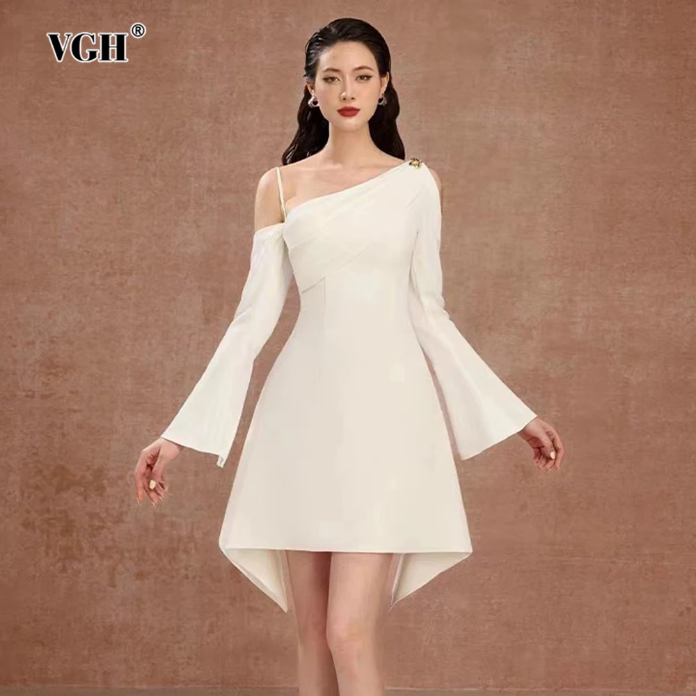 

VGH Temperament Solid Slimming Short Dresses For Women Diagonal Collar Long Sleeve High Waist Designer Dress Female Fashion New