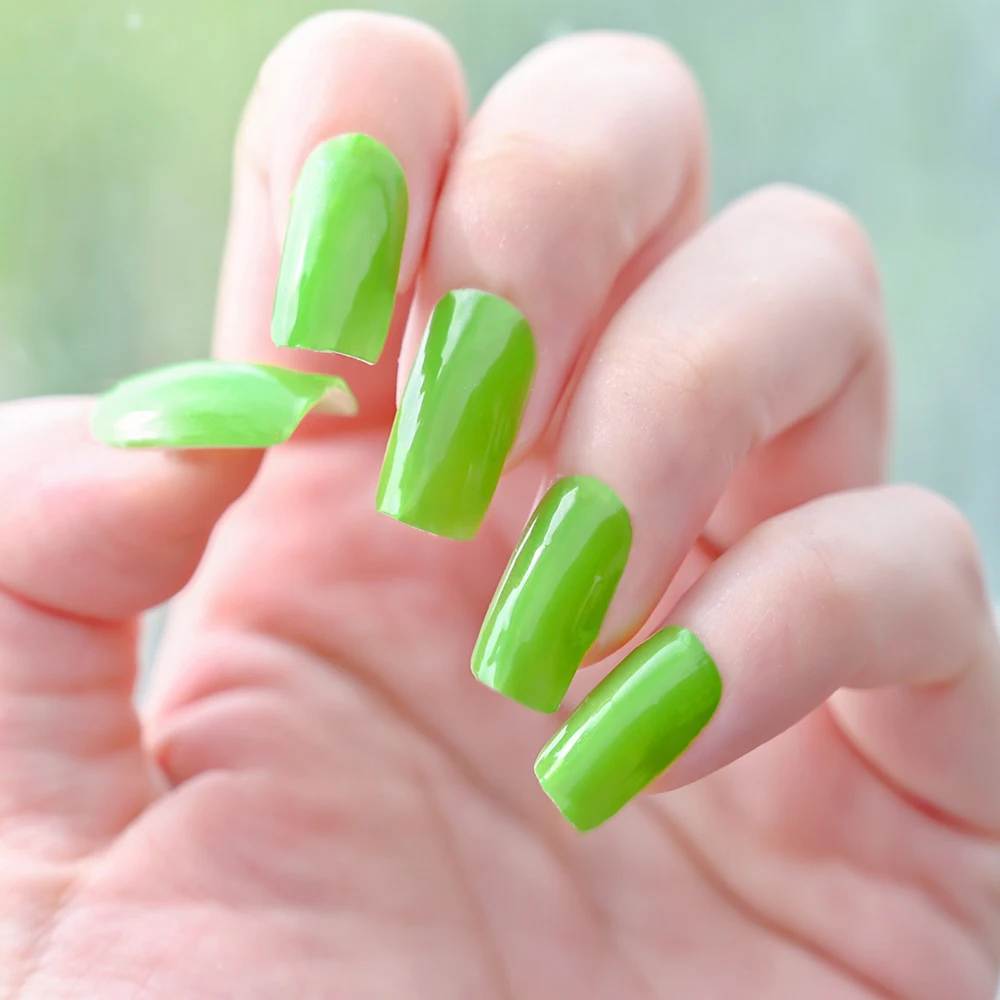 14tips Green Gradient Nail Stickers Gel Nail Strips Long-Lasting Solid Color Full Nail Wraps Self-Adhesive Slider Manicure Decor