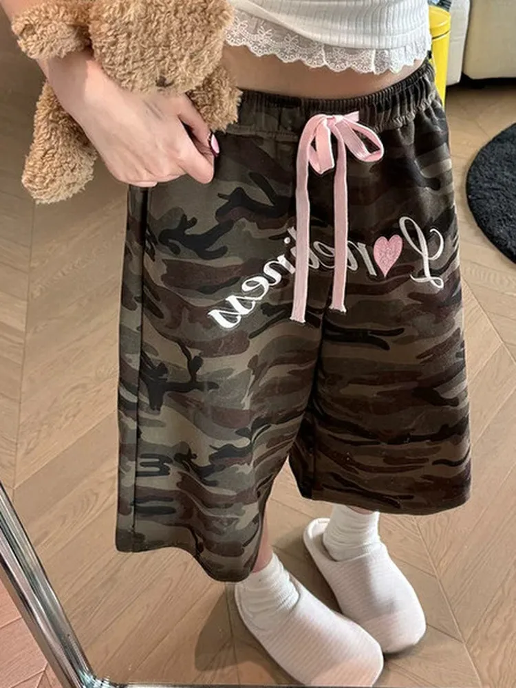 American Retro Camouflage Seven-Foot Pants Women Summer Loose Casual Wide Leg Embroidered Lettering Sports Shorts
