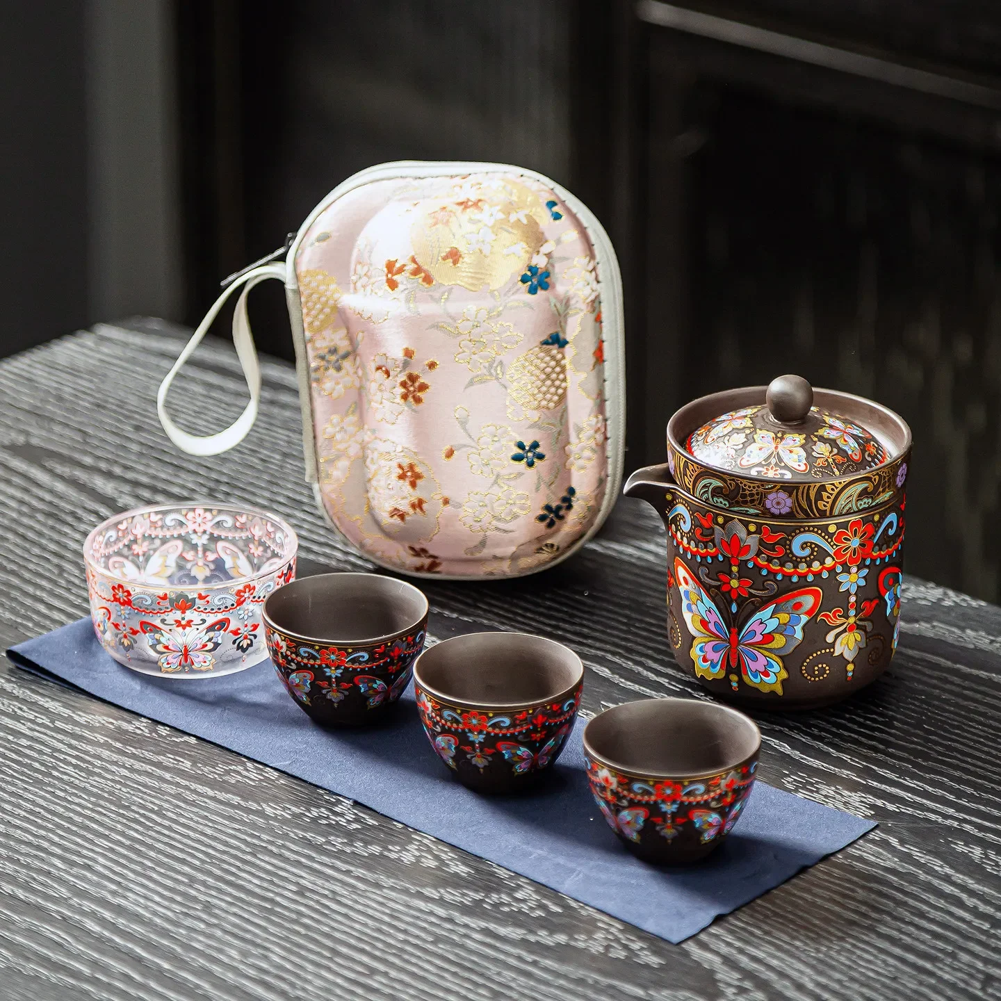Purple Sand Butterfly Travel Tea Set Quick Cup Outdoor Portable Unique Tea Maker Luxury Tea Ceremony One Pot Four Cup Teapot Set