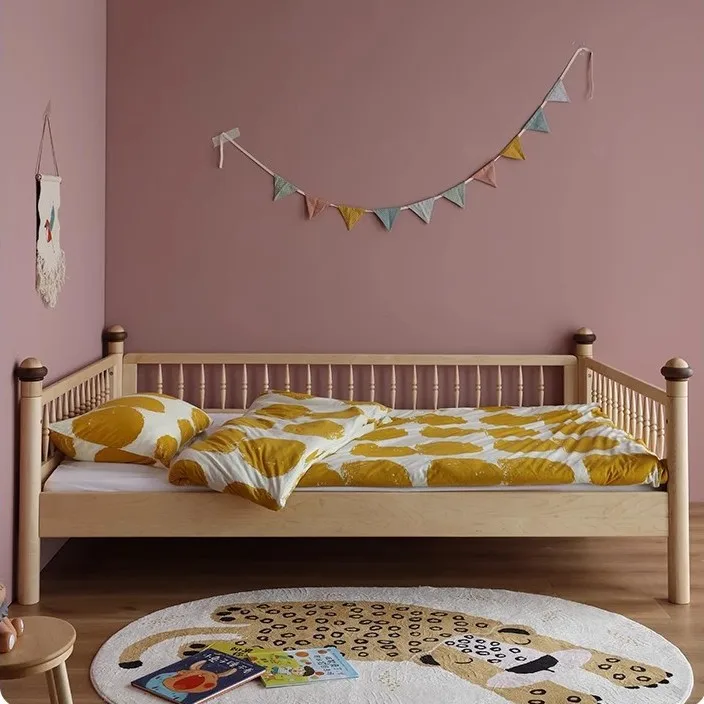 

Customizable North American Solid Wood Children's Bed with Guardrail