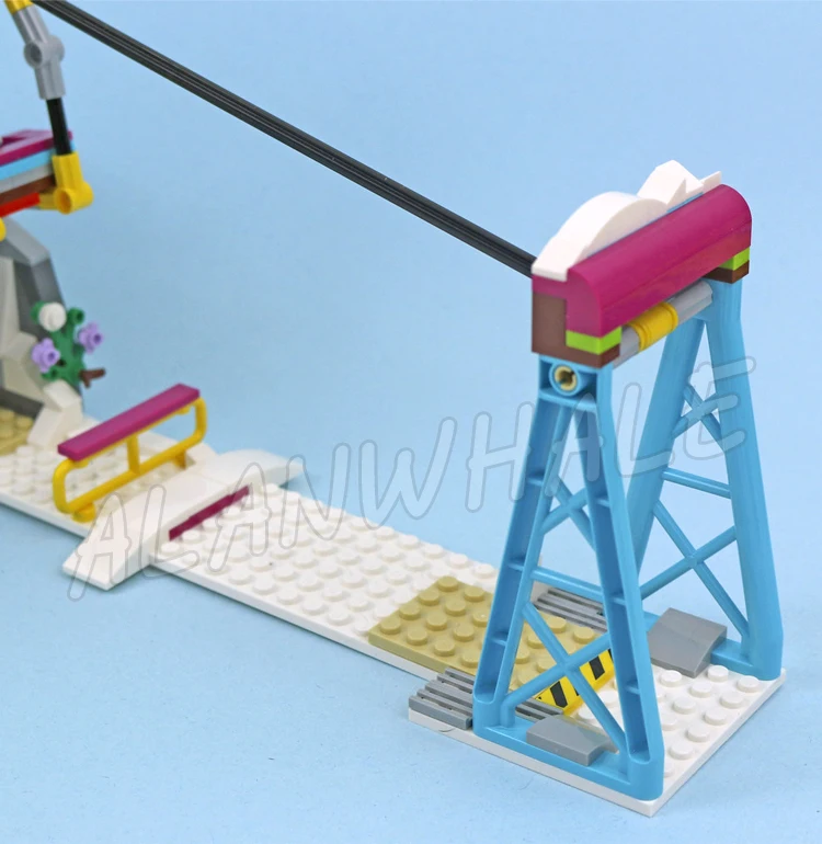 591pcs Friends Snow Resort Ski Lift Winter Sports Mountaintop Restaurant Slope 10732 Building Blocks Toys Compatible With Model