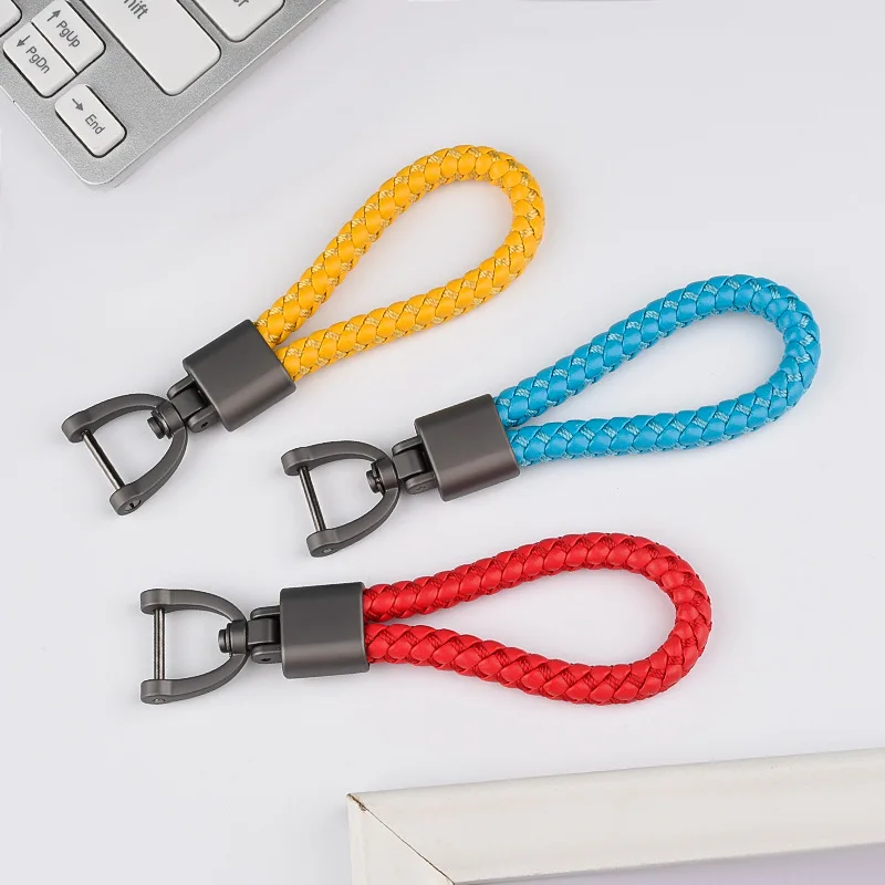 High-Grade Keychain for Men Women Rotatable Key Chain Luxury Hand Woven Leather Horseshoe Buckle Car Key Ring Holder Accessories