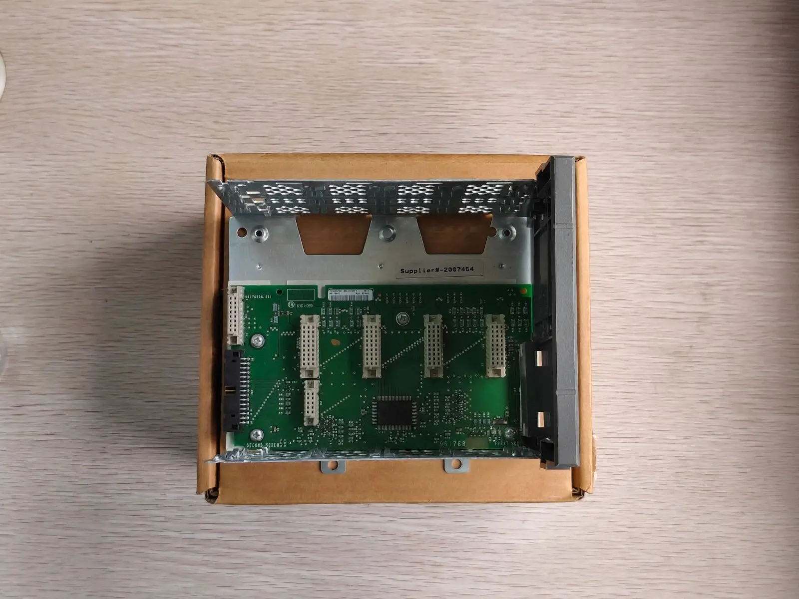 

Brand new 1746-A4 1746-A7 1746-A10 1746-A13 Warrently One-year