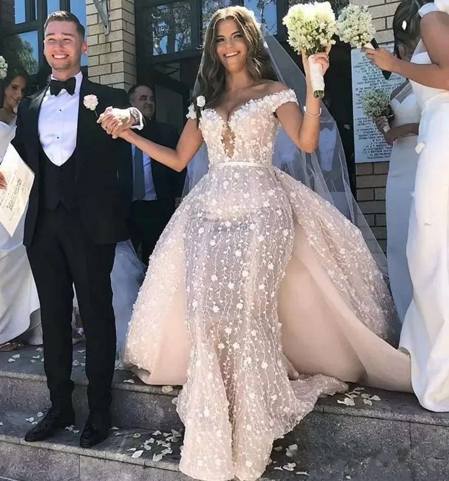 

Lace Mermaid Wedding Dress With Detachable Train Sexy Off The Shoulder 3D Floral Bridal Gowns Saudi Arabia Long Robe De Mariee