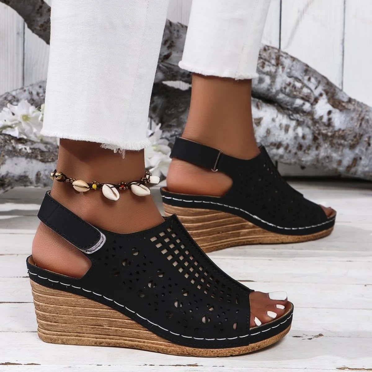 Fashion casual large size wedge sandals for women 2024 summer new hollow Velcro independent stand explosive sandals