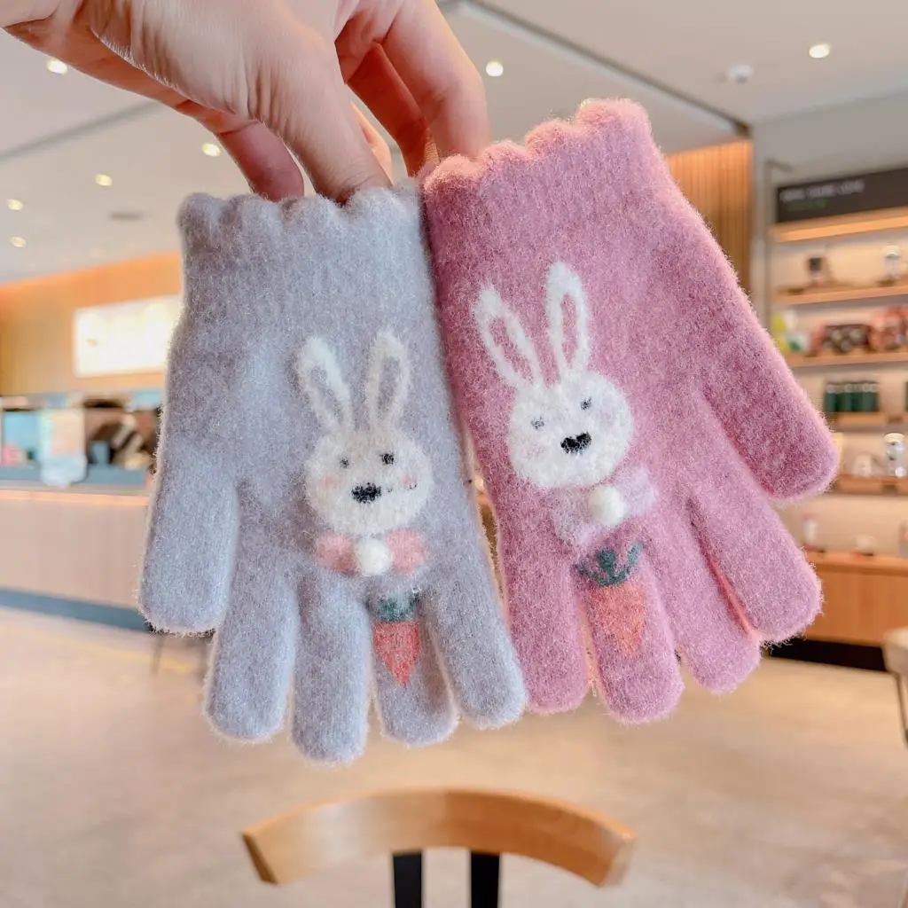 Winter New Baby Girls Sweet Soft Cartoon Knitted Yarn Keep Warm Gloves Children Lovely Five Finger Gloves Kids Fashion Gloves