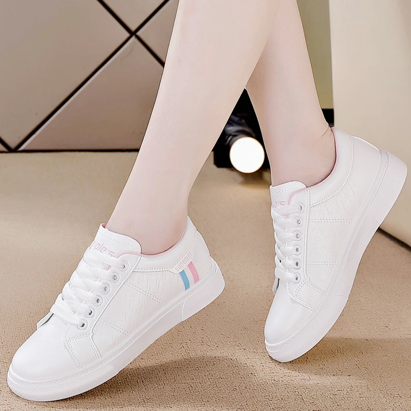 Casual Shoes for Women Sports Shoes Wear-resistant and Breathable Female White Shoes Women Tennis Sneakers Lady Simple 2025 New