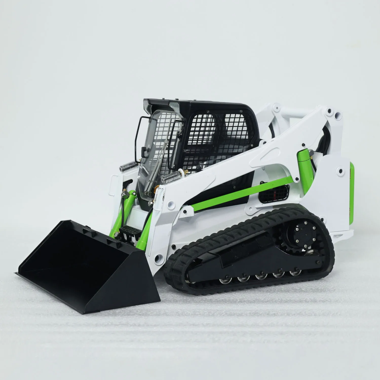 SALE 1/14 RC Hydraulic Loader SM770 RTR Metal Machine Tracked Skid-Steer Remote Control Car Model Construction Vehicles RC Toys