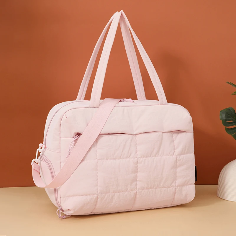 حقائب يد Scione للخريف والشتاء للياقة البدنية في صالة الألعاب الرياضية مع جيب للأحذية والرحلات الخارجية والتخييم والمشي لمسافات طويلة حقيبة كتف كبيرة للسفر