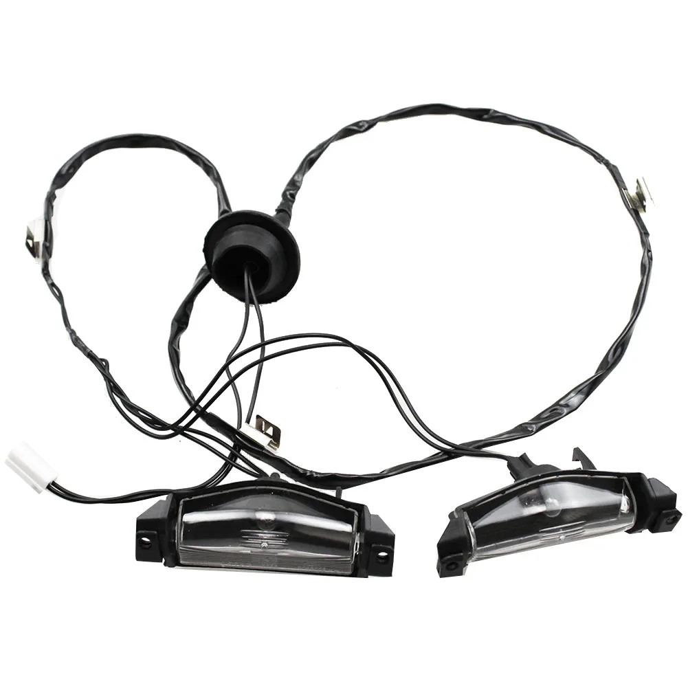 Aksesori Mobil lampu pelat nomor belakang rakitan dengan BS1E-51-270 bohlam