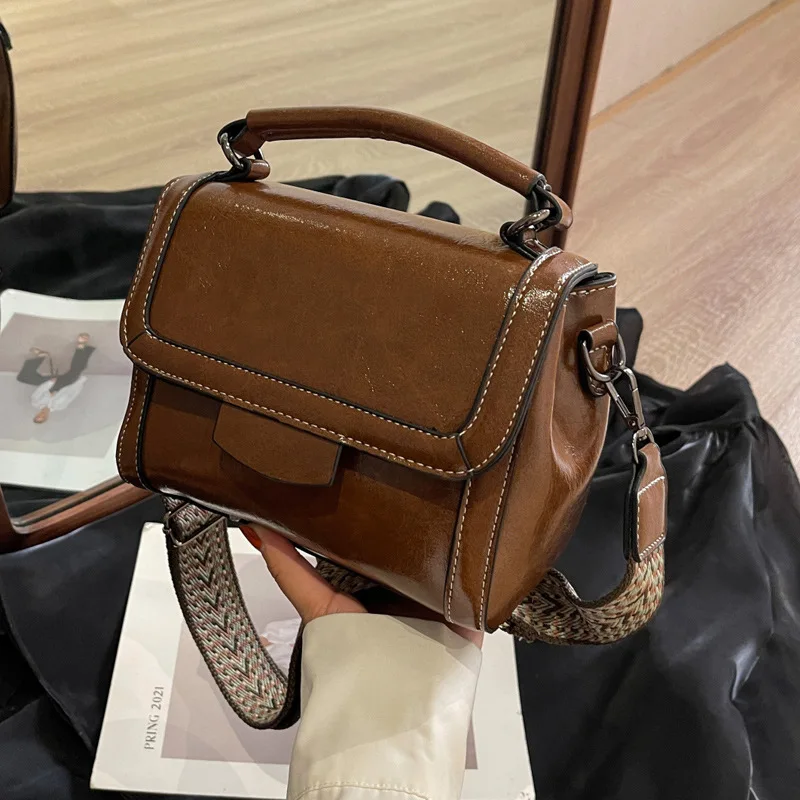 حقيبة كتف كلاسيكية لعام 2025، محفظة كروس بحزام عريض، حقيبة نسائية بمقبض علوي بسيط من اليوم إلى الليل، حقيبة حبال كاجوال #1