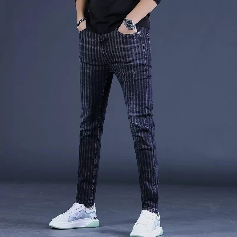 Autumn Winter Blue Black Striped Jeans Men Casual Slim Fit Straight Pants Streetwear Fashion Cotton Scratched Denim Trousers