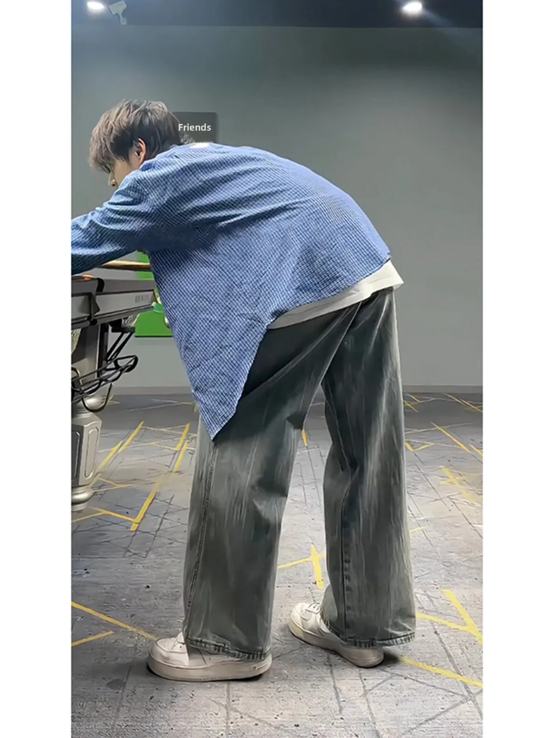 

Retro Blue Pattern Men's Jeans mid Waist Loose Fit American Sle Waed out Bootcut Pants Casual Comfortable Denim Jeans
