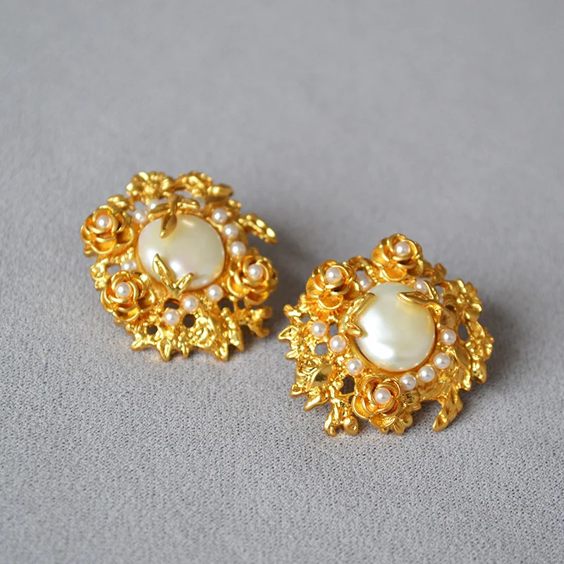 

Brass With 18K Retro Natural Baroque Pearl Earrings Women Jewelry Punk Party T Show Gown Runway Trendy Korean Japan Israel INS