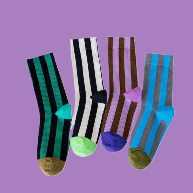 2/4 Pairs 2024 New Trendy Contrast Color Vertical Striped Middle Tube Socks Pure Cotton Color Matching Sports Pile Socks