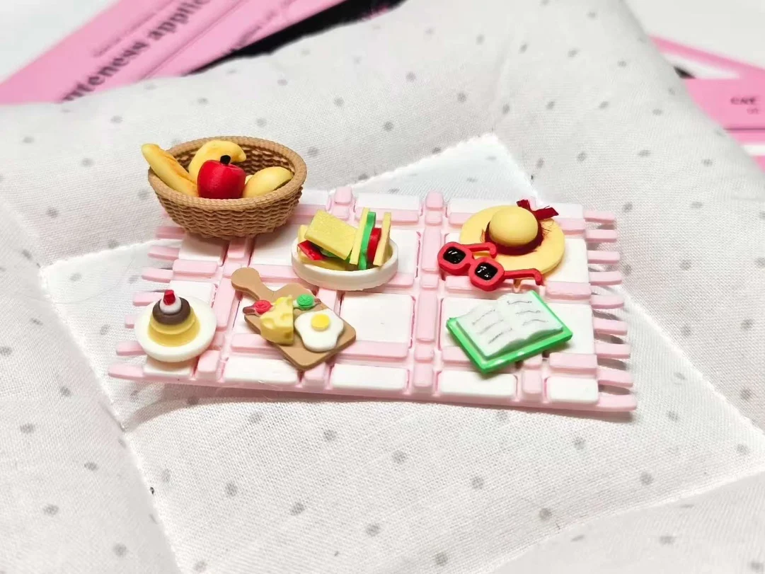 

Picnic Mat, Picnic Plate, Resin Casting Mold, Silicone Mold Accessories, Resin Liquid Mold, Resin Keychain, Silicone Mold, Resin Mold