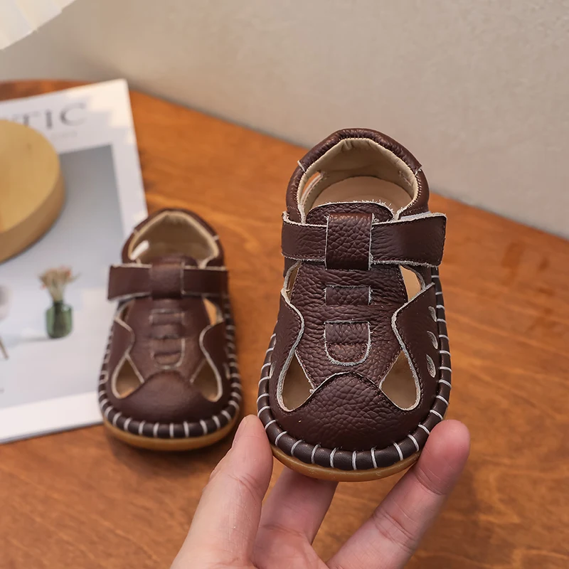 الصيف الأطفال صنادل شاطئ طفل الفتيات الفتيان الصنادل الجلدية الأصلية المضادة للتصادم الرضع حذاء طفل صغير لينة وحيد أحذية أطفال