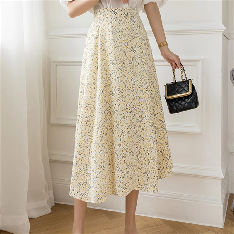 

Seoulish Retro Floral Printed A-line Skirts Vintage 2024 Summer Elastic High Waist Women's Mid Length Swing Casual Skirts Female