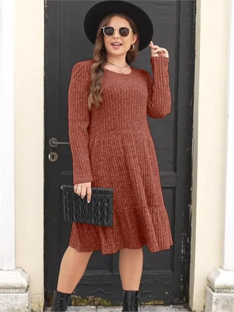 Autunno e inverno nuovo girocollo lavorato a maglia a maniche lunghe abito da donna moda elegante donna tinta unita abiti retrò casual 2025