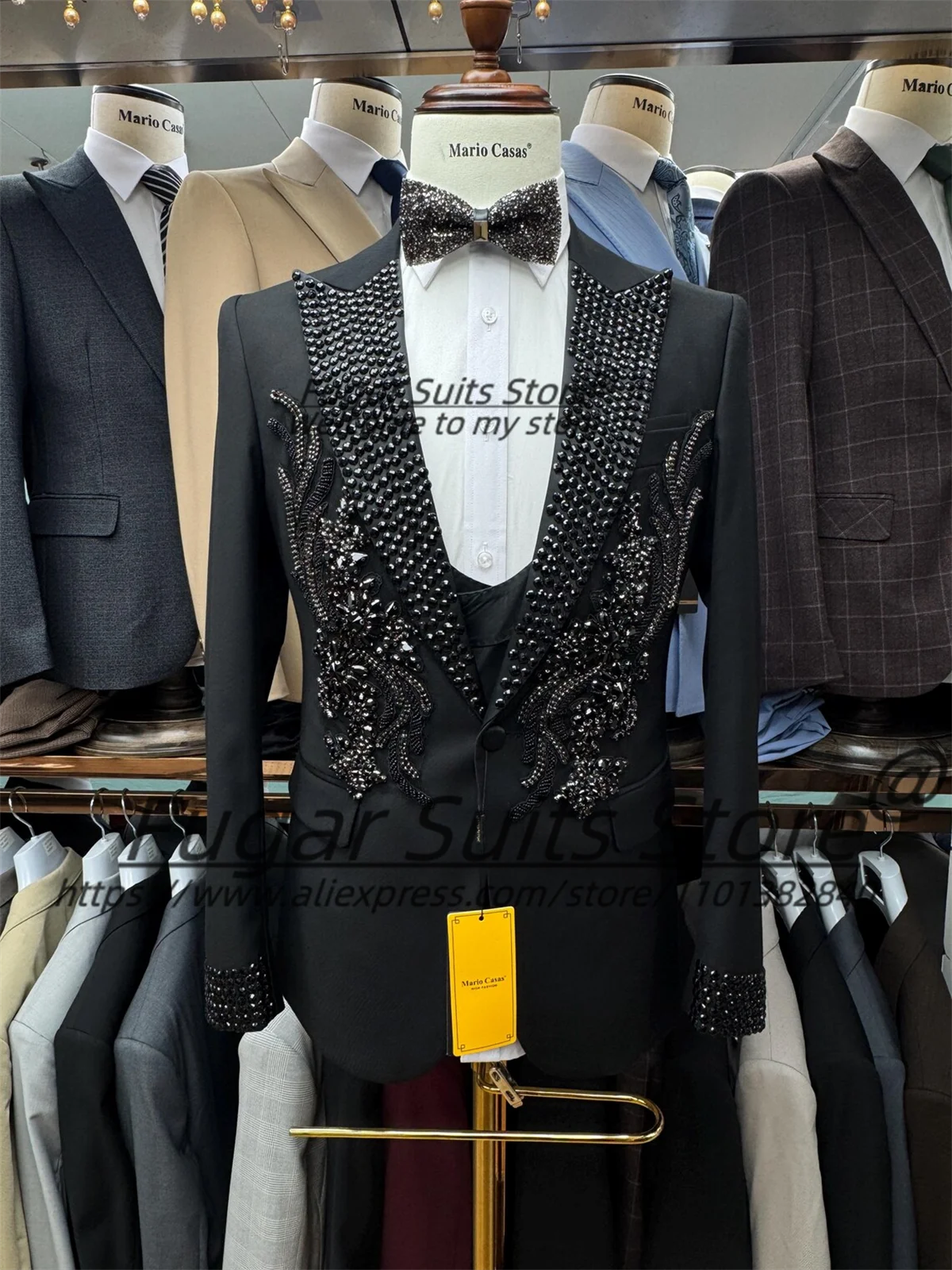 

Luxuly Diamond embroidery Shiny Men Suits Customized Slim Fit Peak Lapel Groom Wedding Tuxedos 3 Pieces Sets Male Prom Blazers