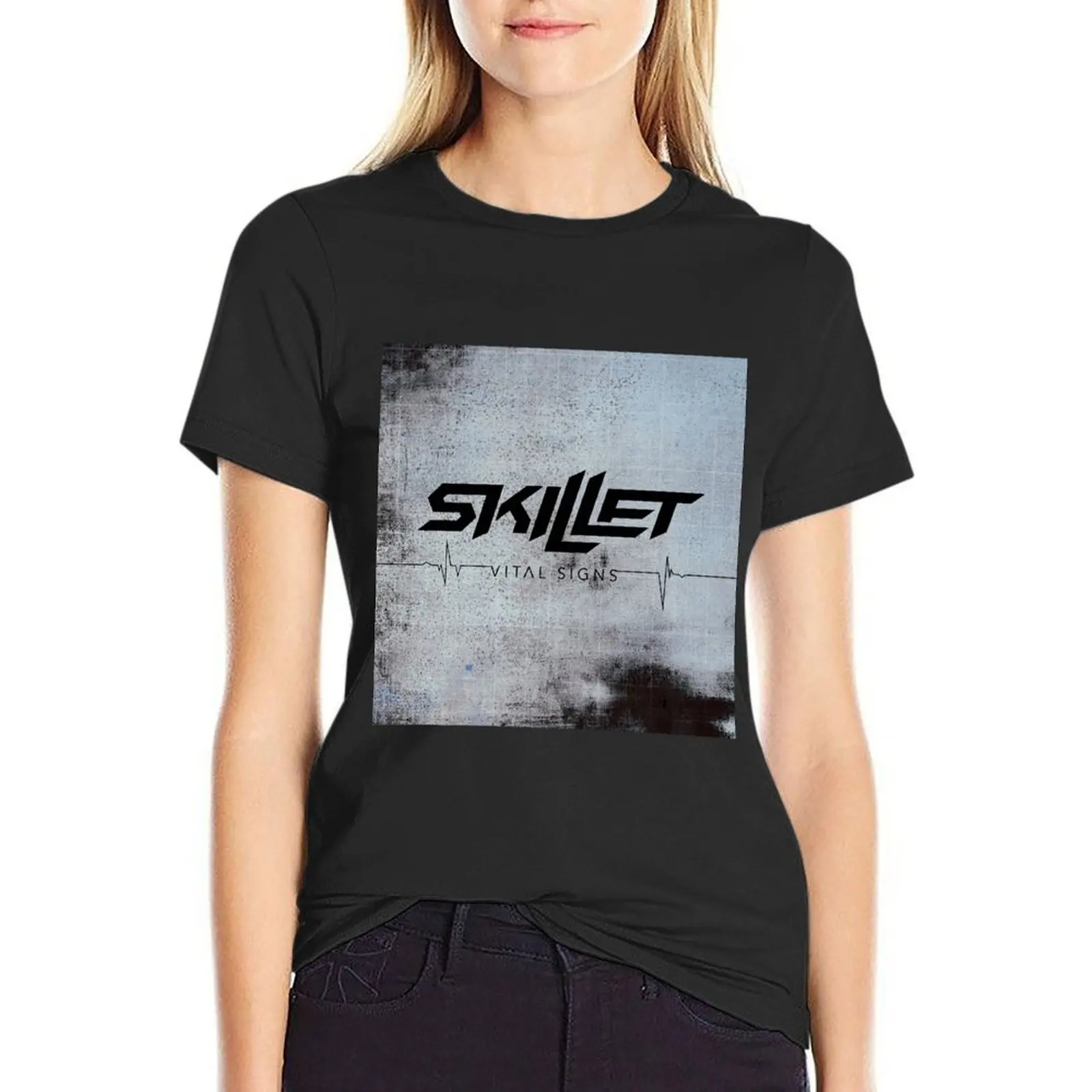 

Skillet vital signs T-Shirt aesthetic clothes summer tops funny cute clothes summer blouses woman 2024