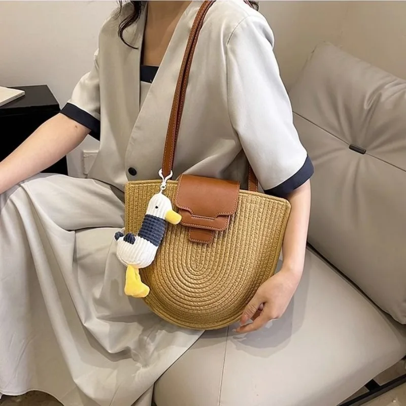 

French Version Retro Summer Women's New Half Round Underarm Single Shoulder Crossbody Bag Versatile Beach Vacation Woven Bags