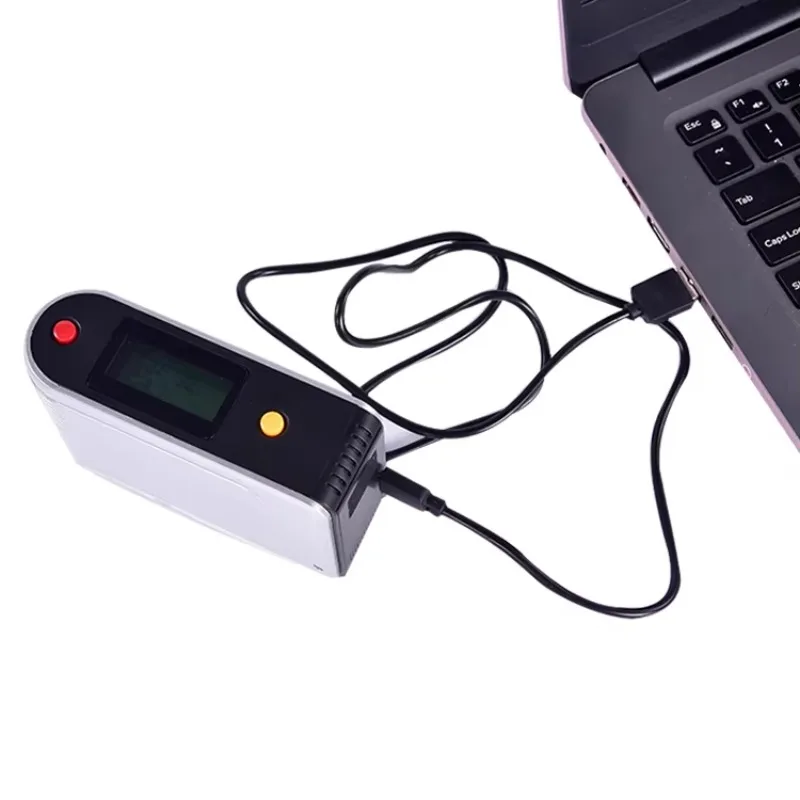 ETB-0686 Gloss Mete…