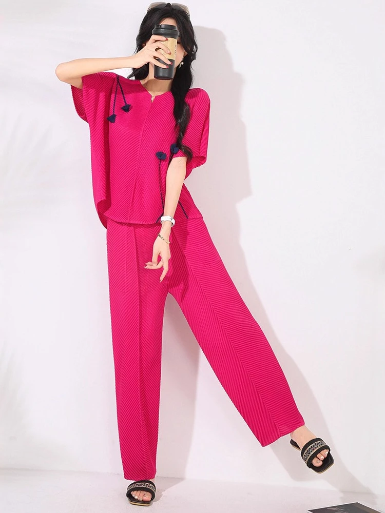 

Miyake Pleated Fashion Casual Suit Loose Bat Sleeve Pullover Fish Scale Pleated Top High Waist Straight Pants Two-piece Set