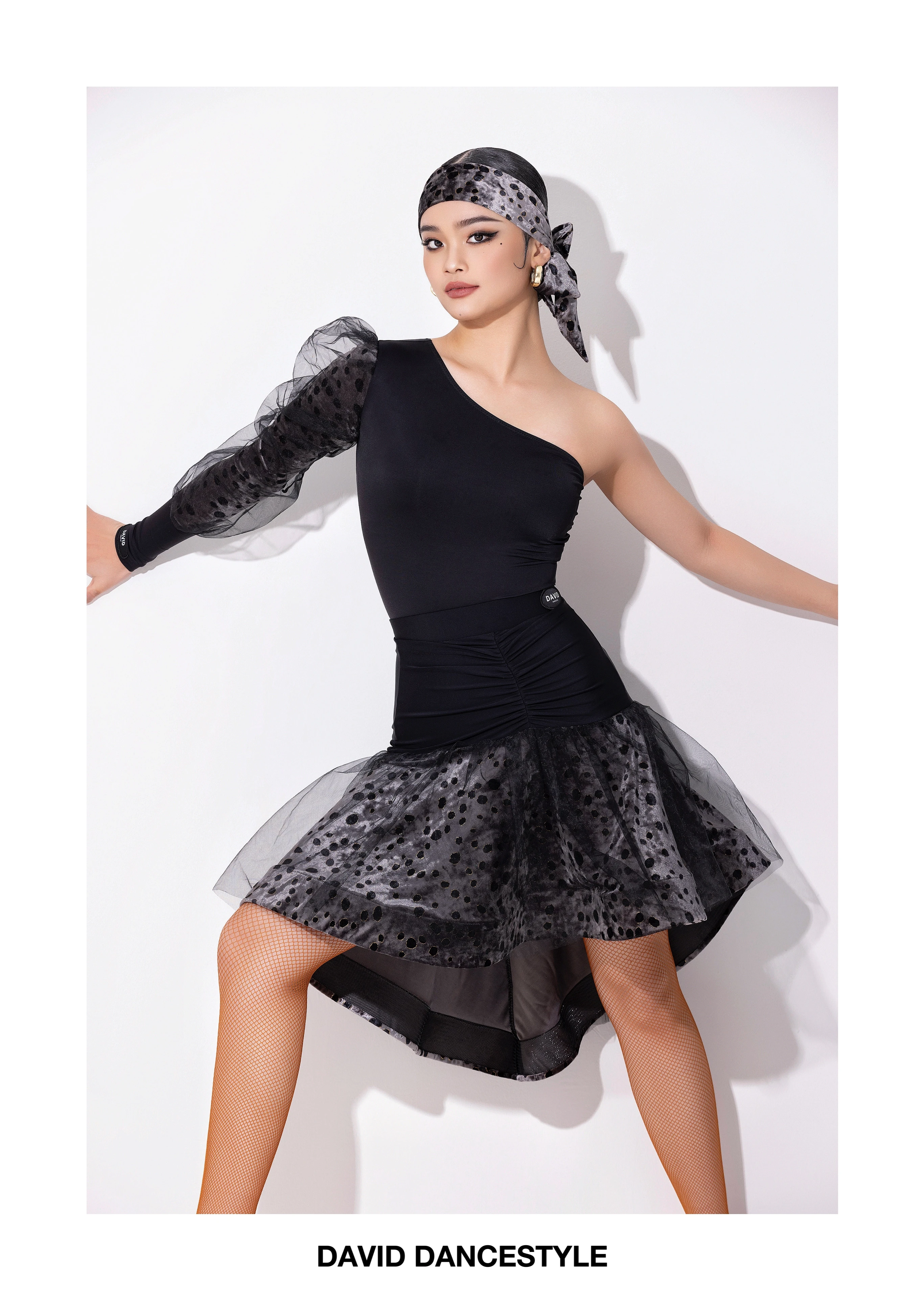 

UK Latin Dance Dress Stylish Two Piece Set for Adults Asymmetric Sleeve Leopard Print on Sleeve & Skirt