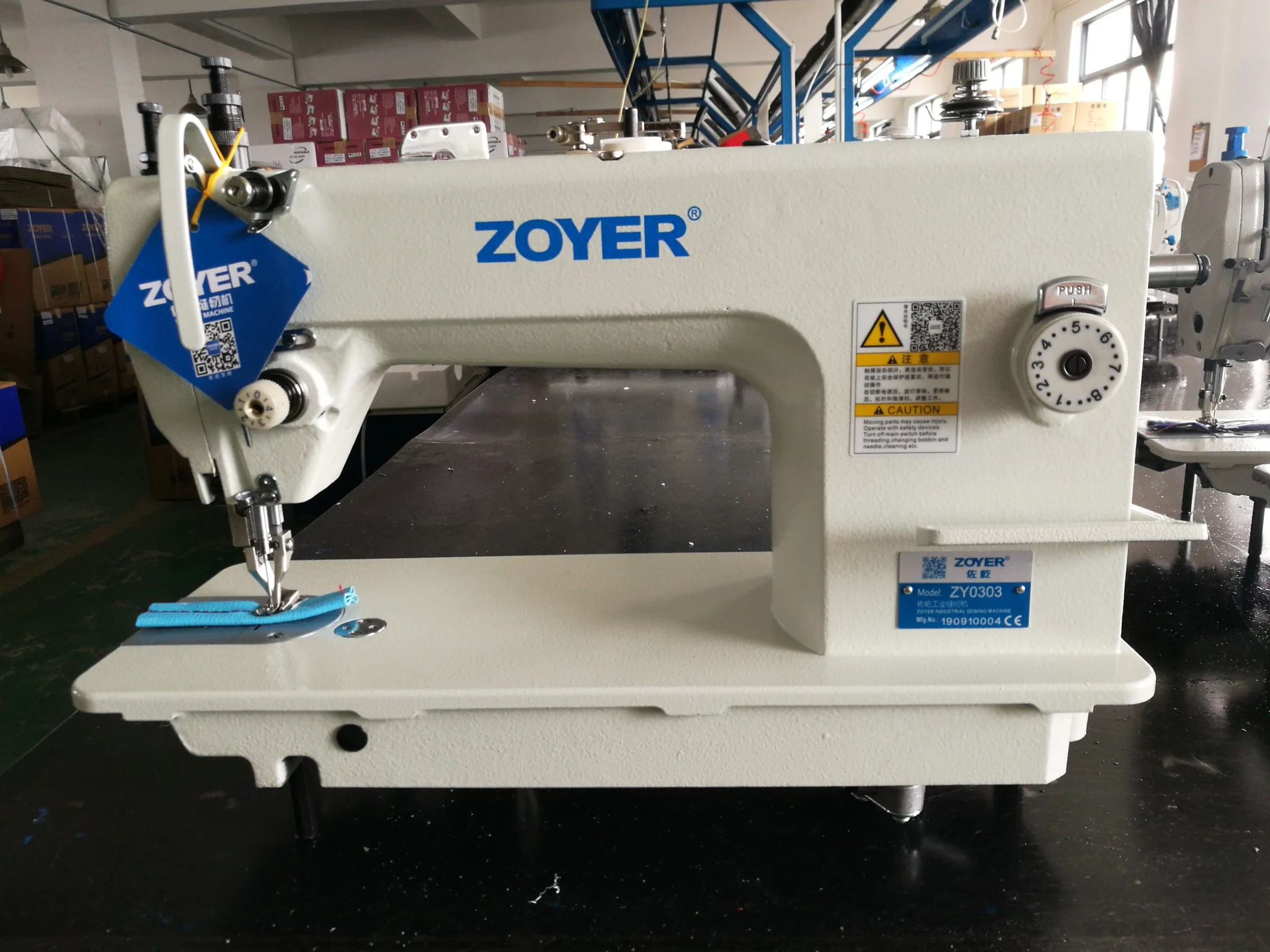 

ZY0303 Heavy-Duty Sewing Machine Top with Bottom Feed for Accurate Fabric Stitching