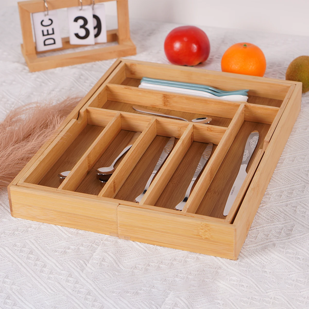 Kitchen Silverware Organizer, Expandable Bamboo Utensil Drawer Organizer，Spoon Knife Fork，Adjustable Cutlery Tray