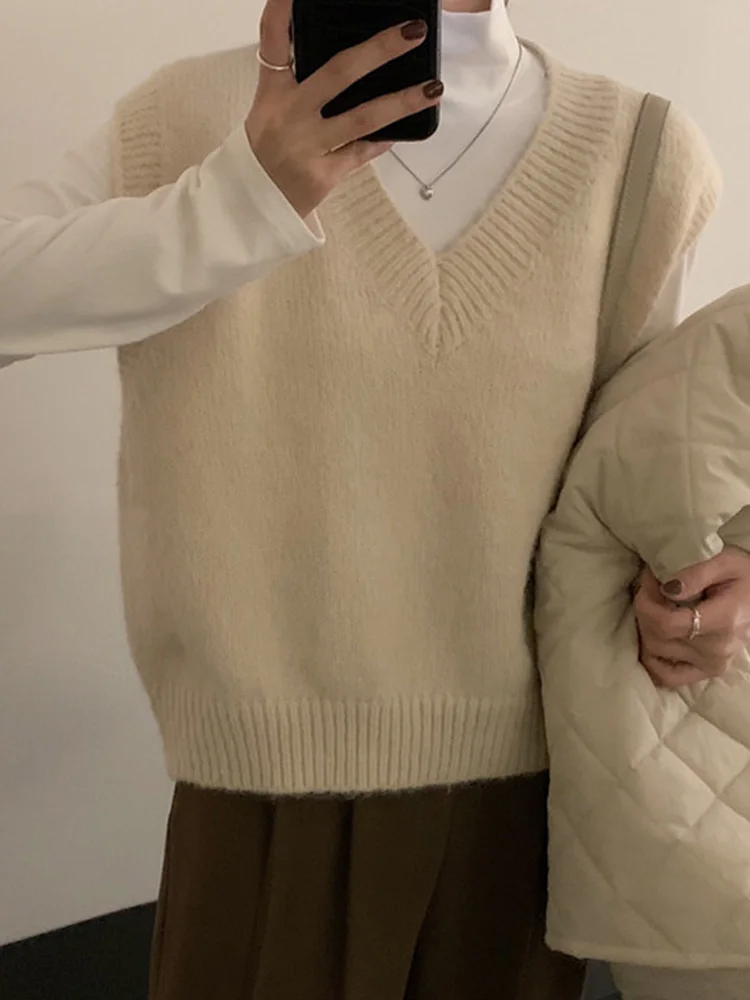 Nieuwe Mode Herfst Vrouwen V-hals Truien Gebreid Vest Winter Mouwloze Truien Casual Losse Dieptepunt Tops Elegante Truien