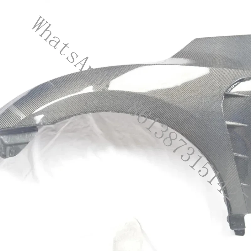 

Suitable 2022-2025 11th Generation FL FE Carbon Fiber HT1 Front Ventilation Plate
