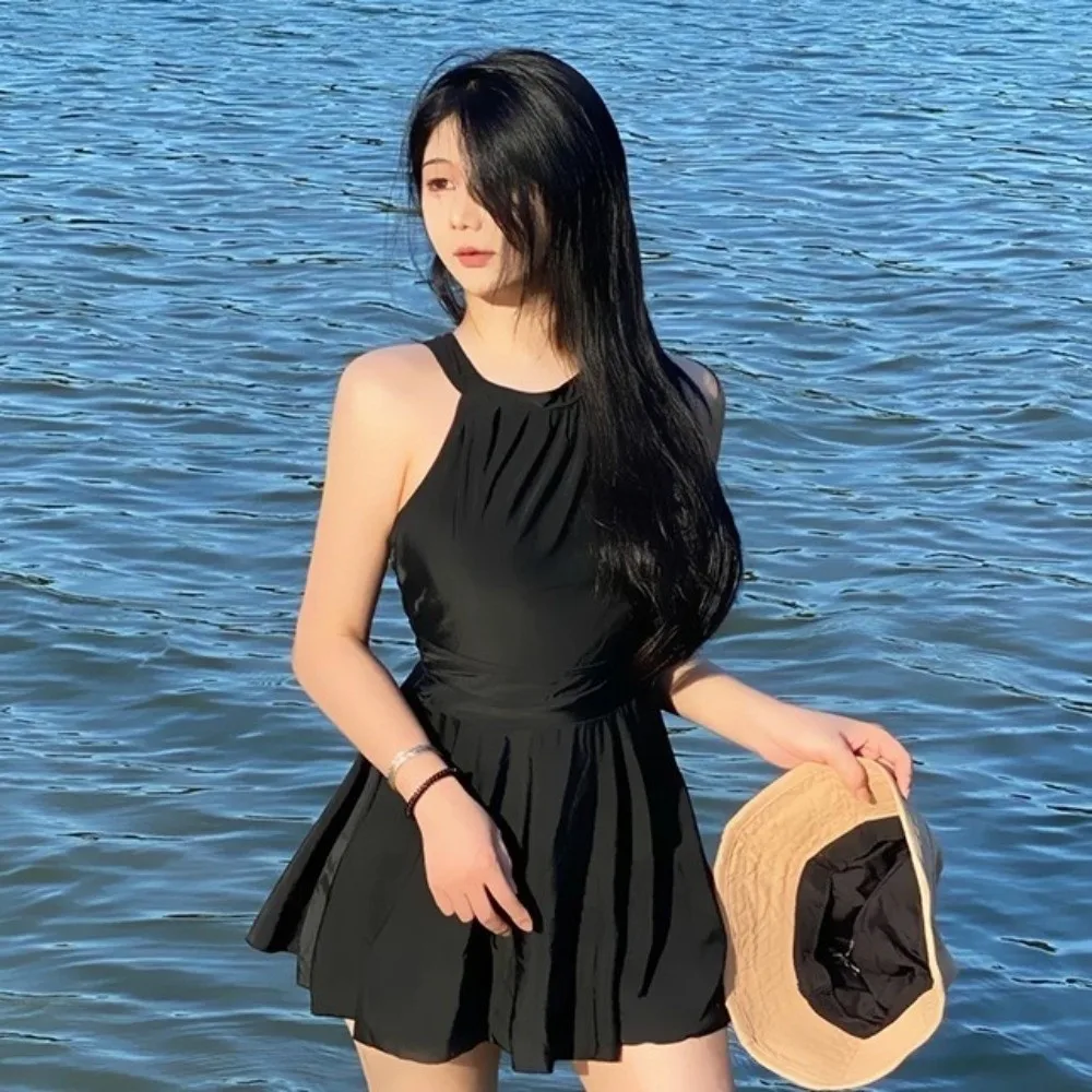 

Casual Slim Fit Backless Skirt Swimsuit Sleeveless Beachwear Hanging Neck Swimsuit Pleated Swimwear with Padded Vacation