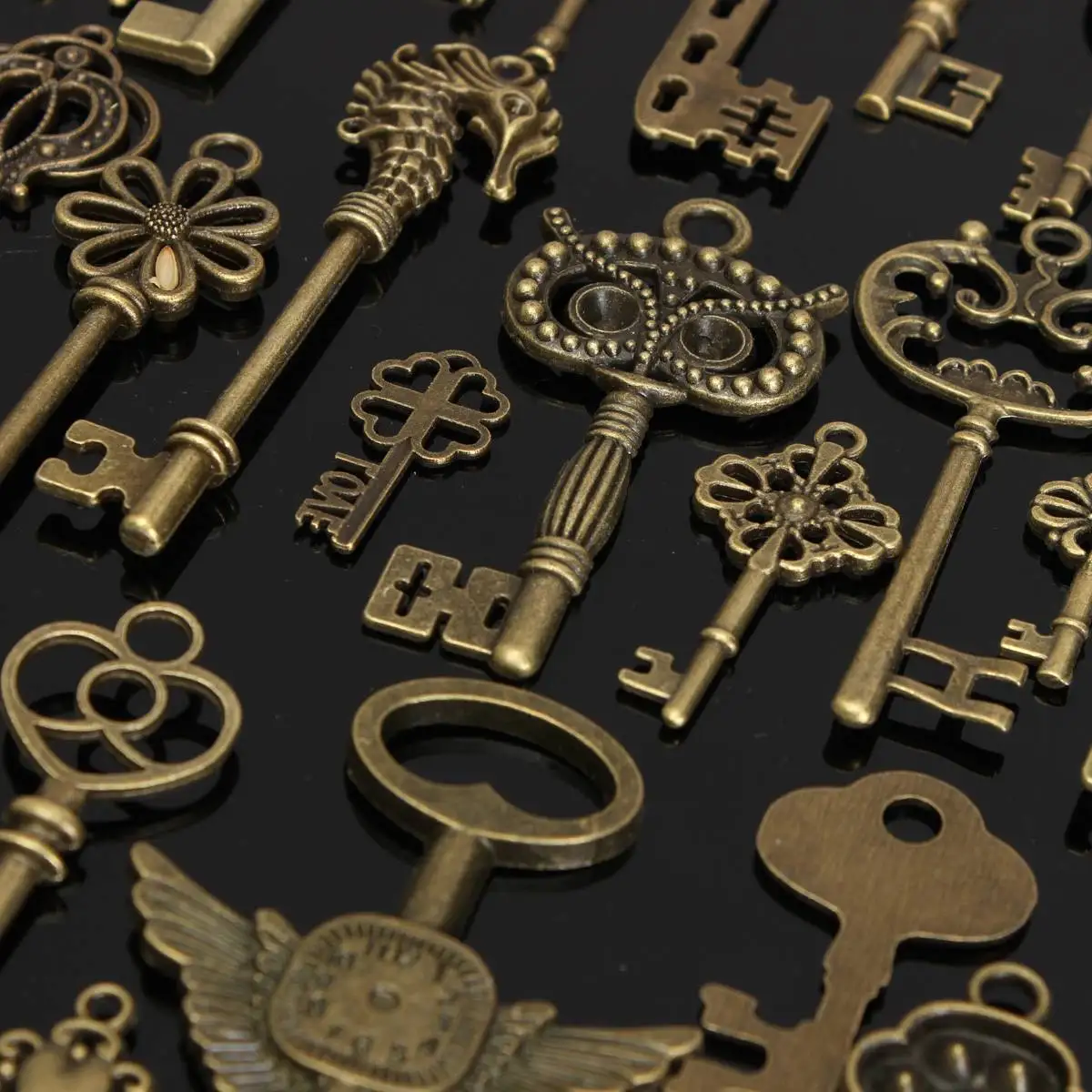 Juego de llaves de esqueleto Vintage de bronce antiguo, accesorios hechos a mano, colgantes de collar, suministros para hacer joyas, 69 piezas