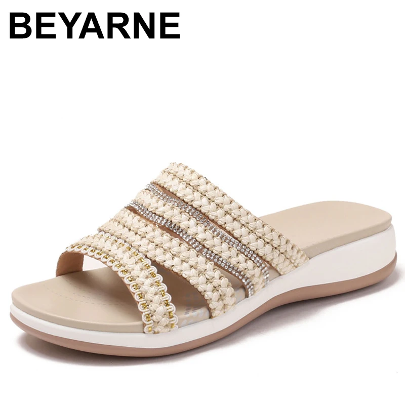 

Женские кожаные тапочки на плоской подошве высокого качества, новые летние повседневные пляжные туфли на низком каблуке 3,5 см 36 42, повседневная пляжная обувь с открытым носком