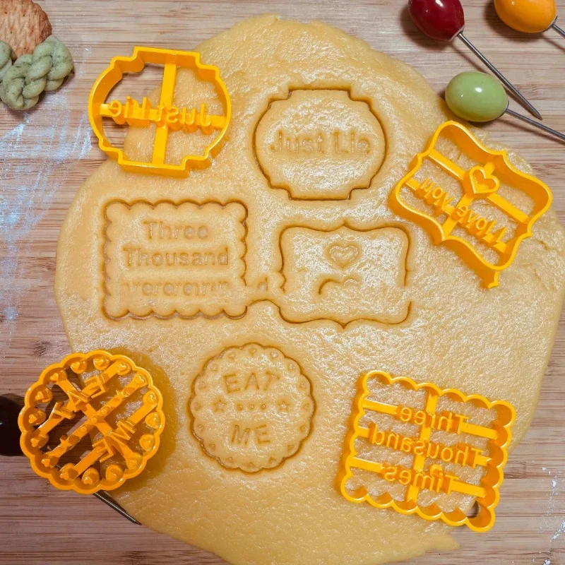 4Pcs Round Square Cookie Molds I Love You EAT ME Three Thousand Times Just Lie Cookie Cutter Biscuit Molds for Baking