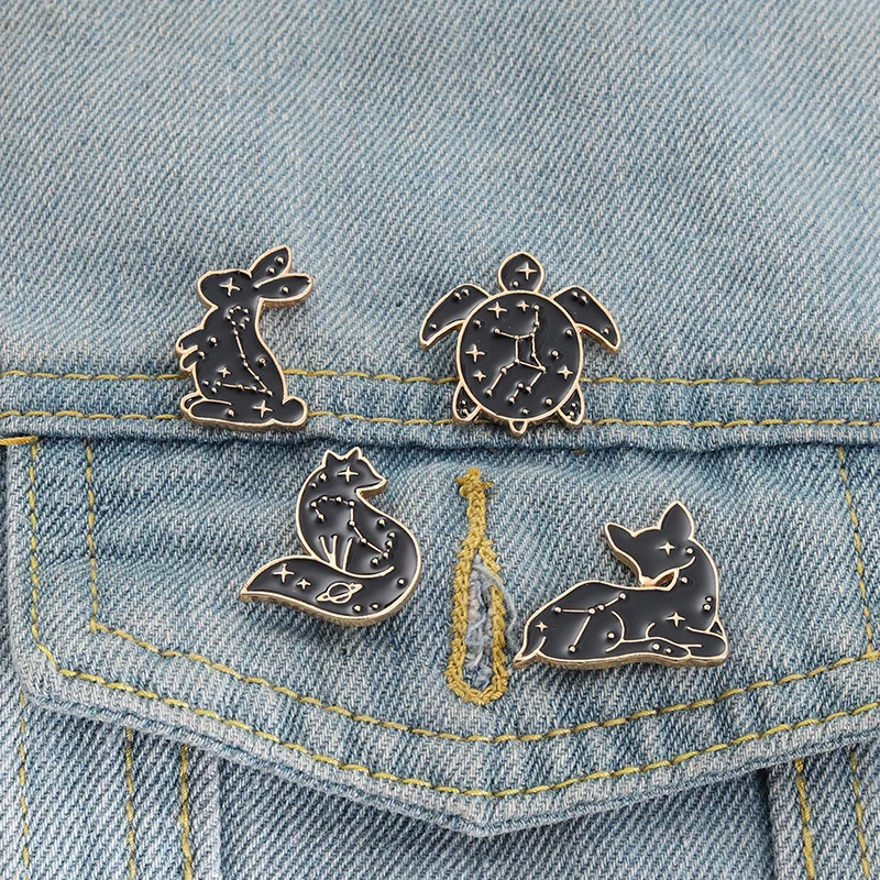 Hot new products personalized cartoon Black Star rabbit fox tortoise modeling accessories Brooch