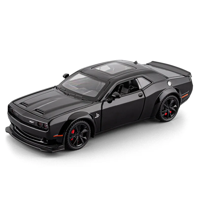1:32 Dodge Challenger Hellcat Redeye Lega di metallo pressofuso Modello di auto Suono e luce Tirare indietro Giocattolo per bambini da collezione Compleanno