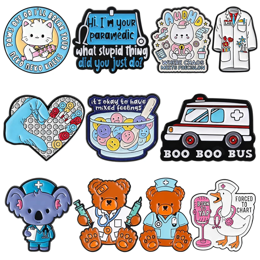 

Cartoon Medical Brooch Metal Pin Doctor Bear Nurse Singing Goose Koala Test Tube Cell Ambulance Stethoscope Badge Jewelry Gift