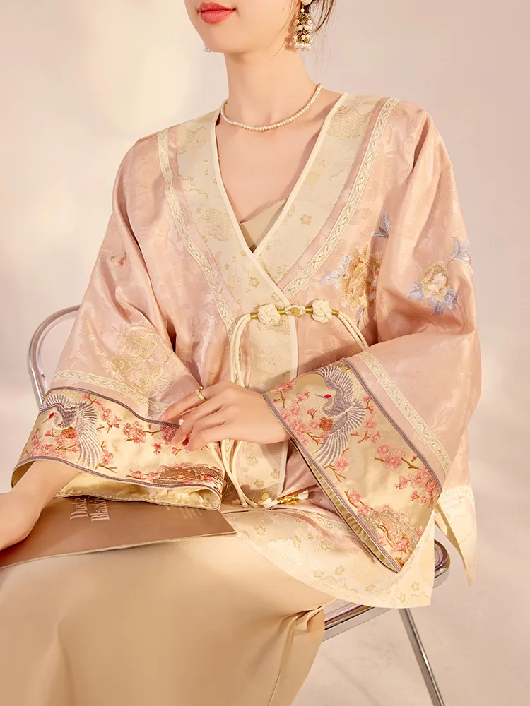 

Весна 2026: Новая китайская вышитая блузка для женщин, винтажные пальто в новом китайском стиле, свободный костюм