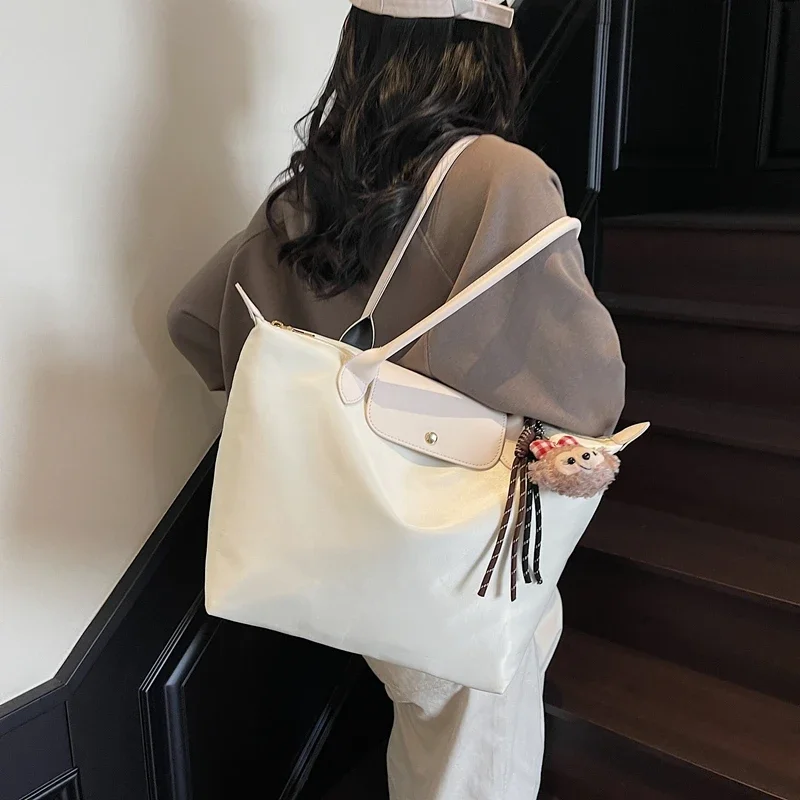 

Chic Ladies Leather Shoulder Bag Luxury Designer Crossbody Handbag Women's Tote Purse Classic Fashionable