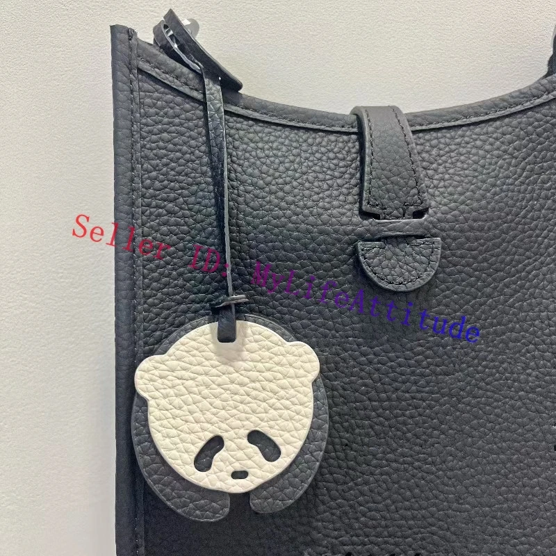 Preto e branco Lovely Panda Bag Charme, Real Grained Calfskin Handbag, Pendurado Decoração Ornamento, Chaveiro