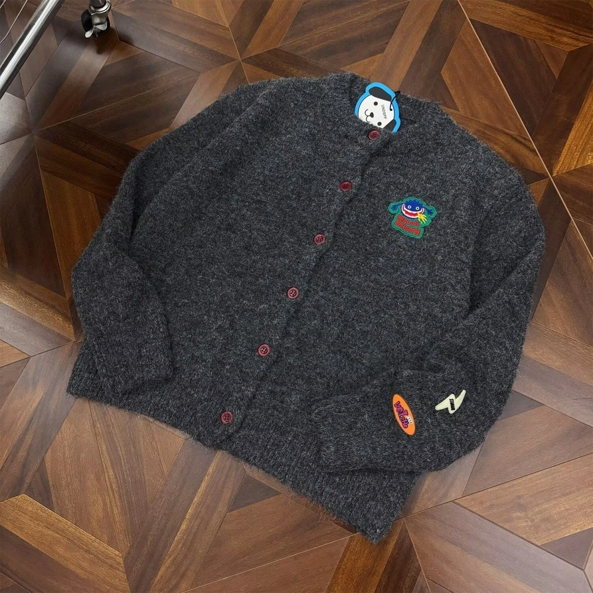 

Креативный антивозрастной открытый кардиган с героями мультфильмов, свитер, мужской осенне-зимний элитный вязаный верхний костюм для пары irt