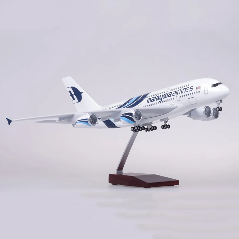 

1:160 Scale Model Airplane Airbus A380 Malaysia Airline With Light Diecast Resin Aircraft Collection Display Gifts Decoration